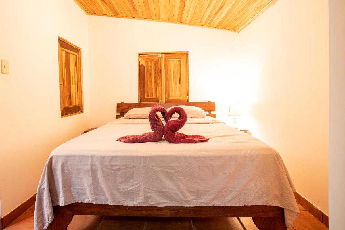 Pochote Lodge - Housity