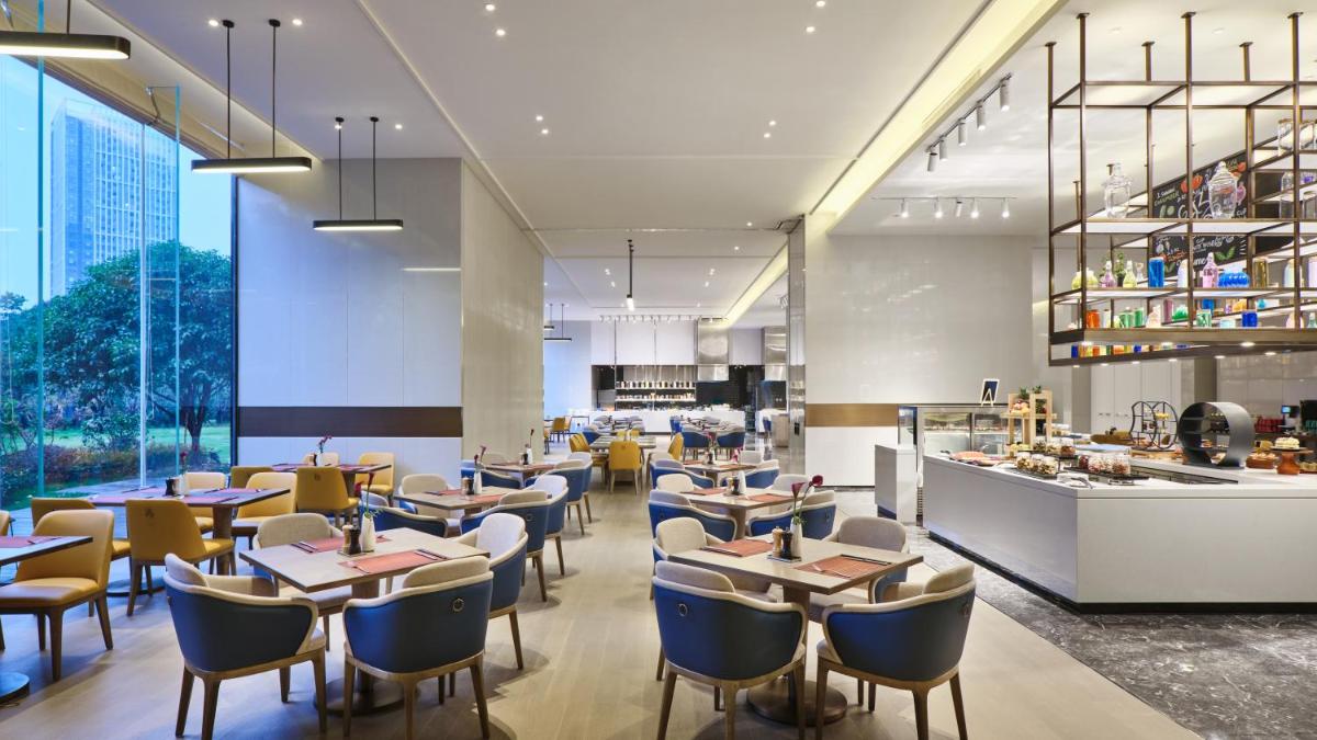 Crowne Plaza Wuhan Development Zone, an IHG Hotel - Housity
