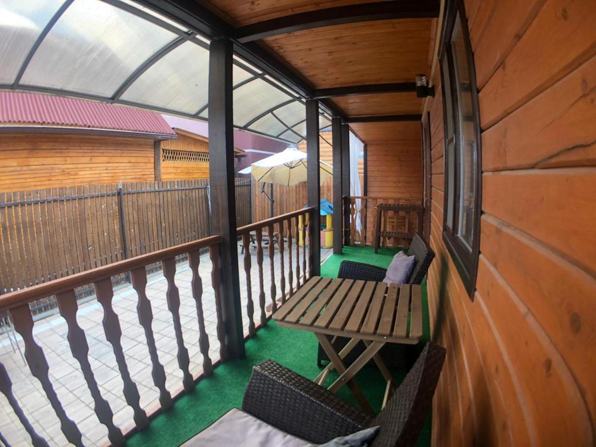 Wood House - Housity