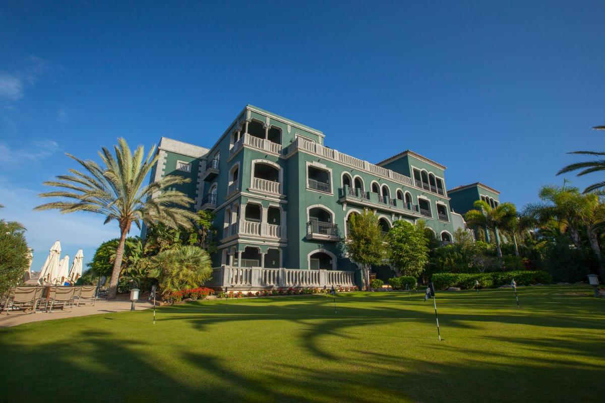 Jardín al aire libre en Lopesan Villa del Conde Resort & Thalasso