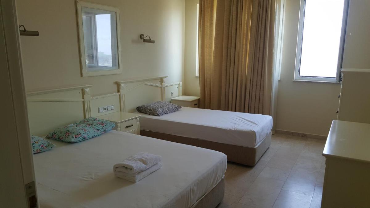 Alanya Goldcity one bedroom villa - Housity