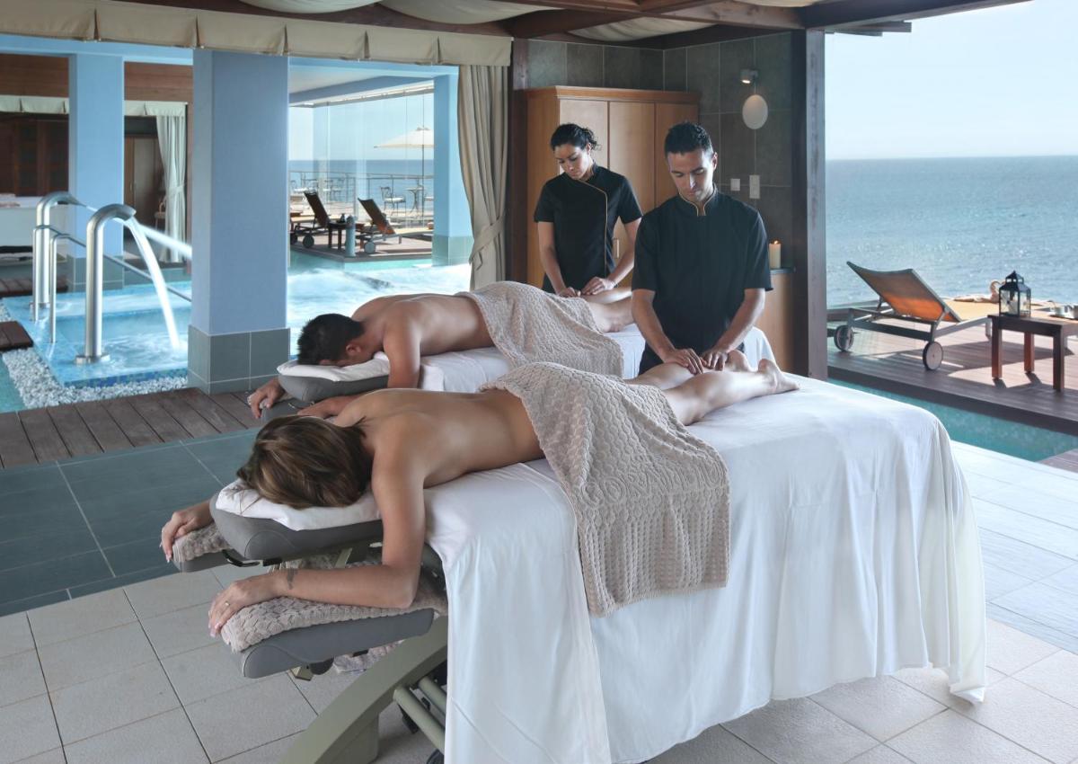 Clientes alojados en Lopesan Villa del Conde Resort & Thalasso