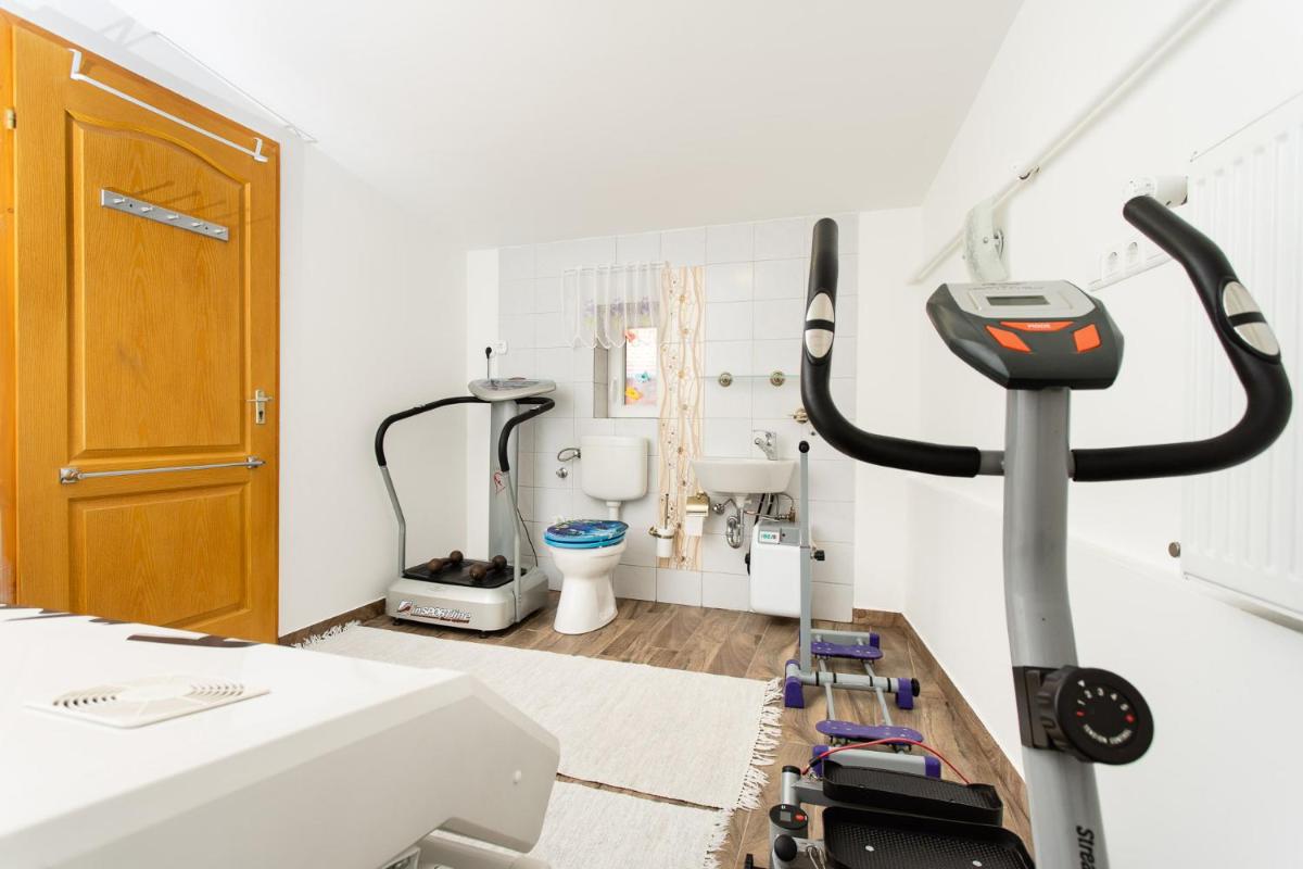 Tip-Top Apartman Ház - Housity