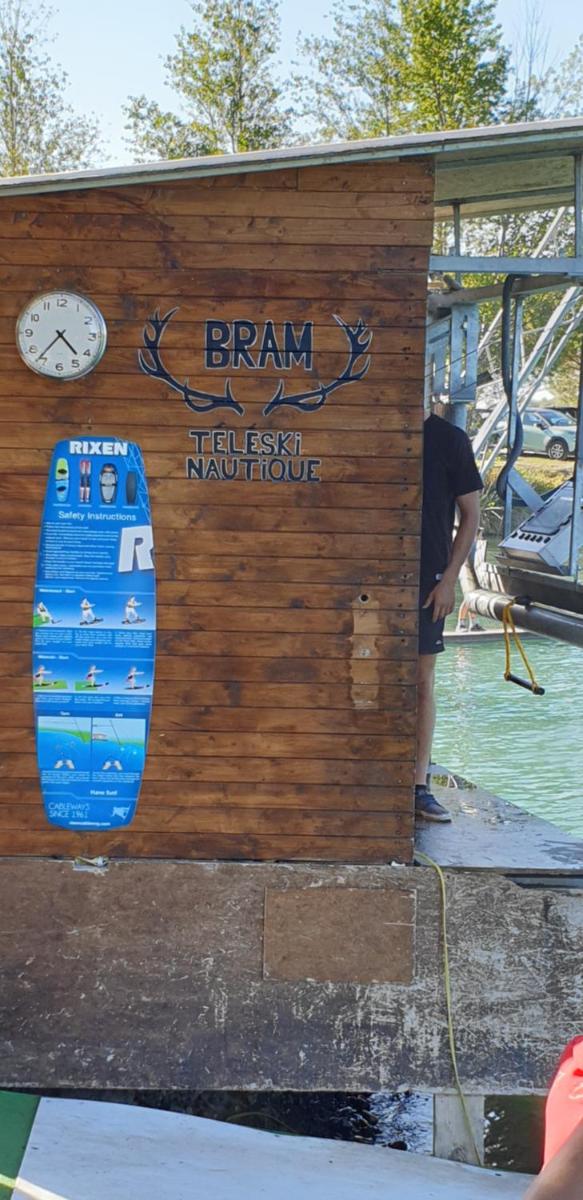 Maison de maître à BRAM # Jacuzzi - Housity