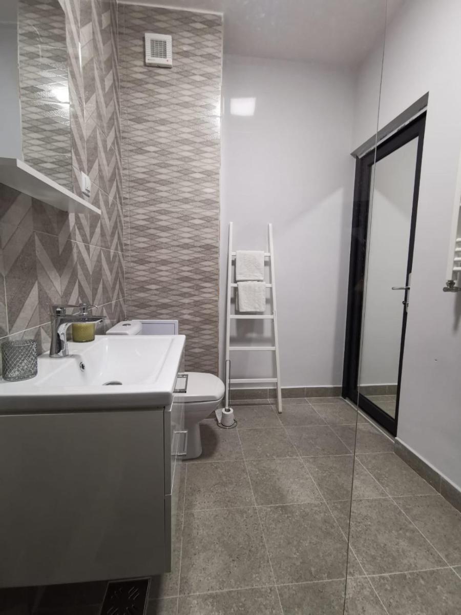 Suitetrails - Caraway Apartment Velvet