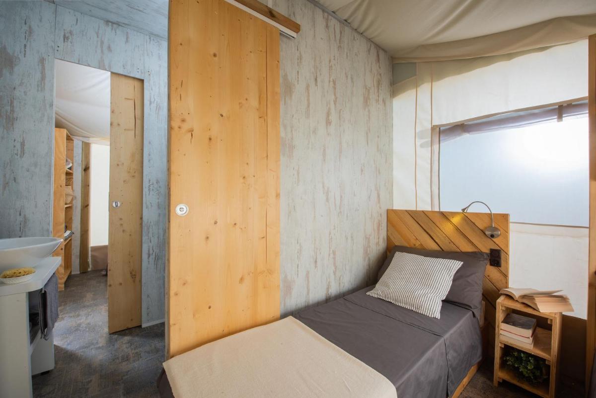hu Montescudaio village - Housity