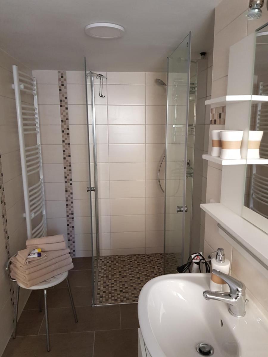 Gemütliche Ferienwohnung - Monteurzimmer in der Wittstocker Altstadt - Housity