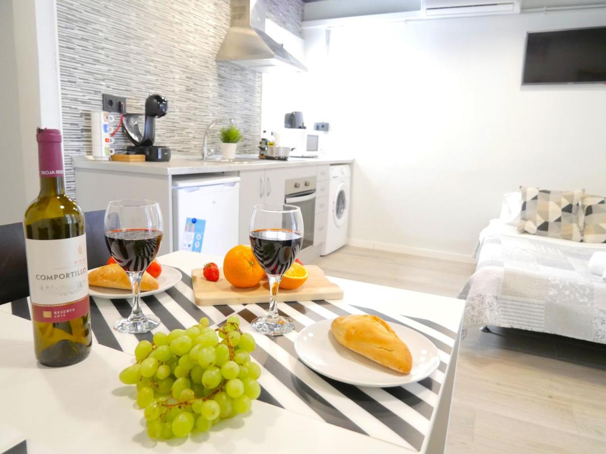 Stay U-nique Apartments Llobregat - Housity