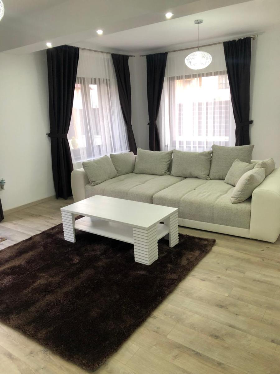 Deluxe Villa with BBQ - Housity