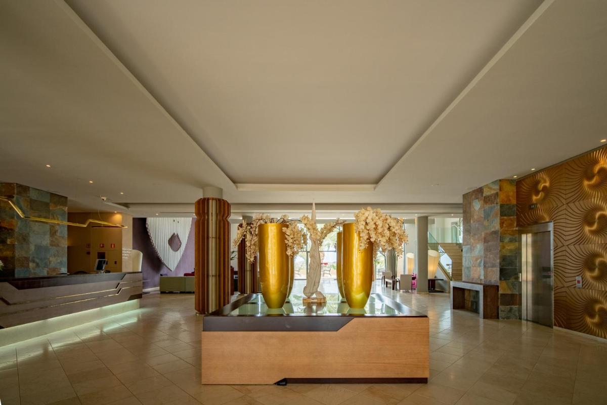 Zona de estar de Hotel Valle del Este