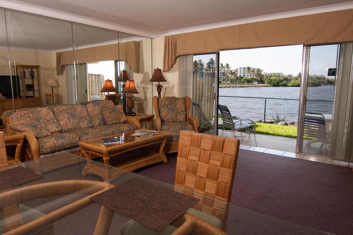 Palm Beach Resort - Housity