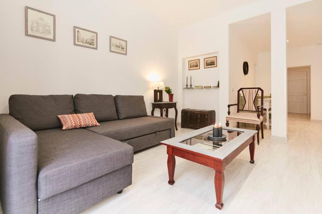 Original y coqueto apartamento junto a Plaza Mayor - Housity