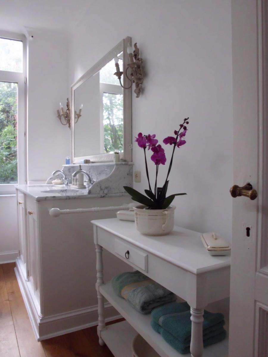 Apartments Suites in Antwerp - Housity