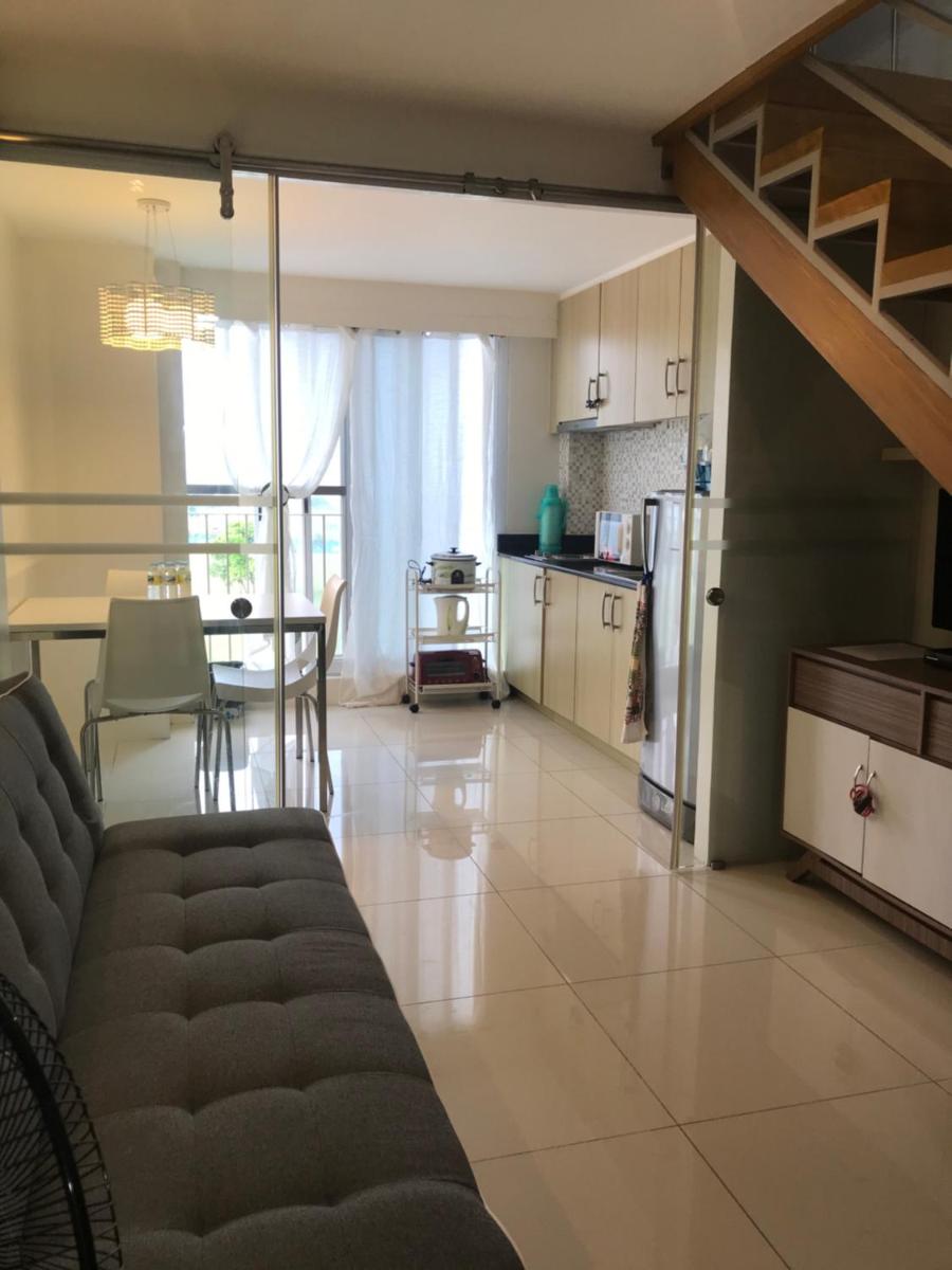 Tagaytay Family vacation condo unit wind residences - Housity