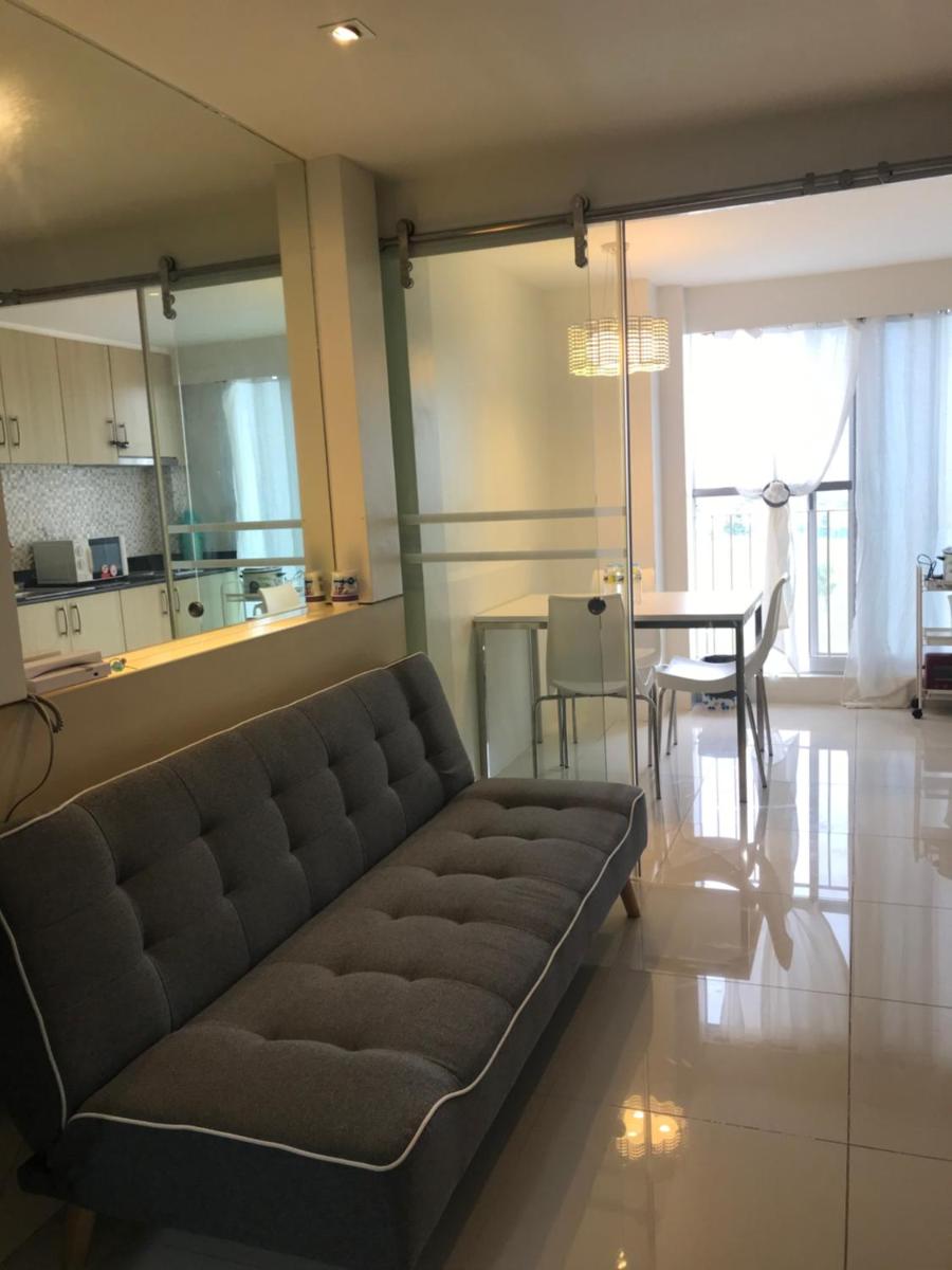 Tagaytay Family vacation condo unit wind residences - Housity