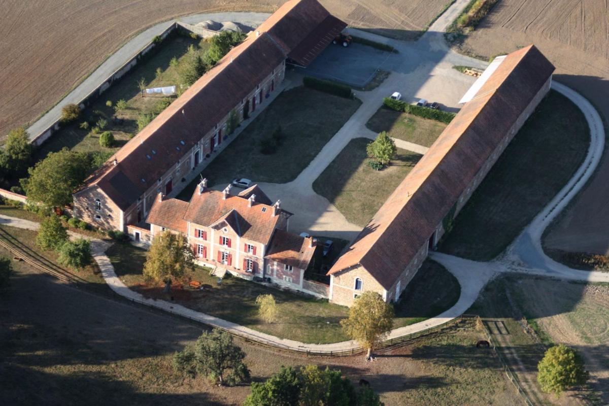 Ferme d'Orsonville - Housity
