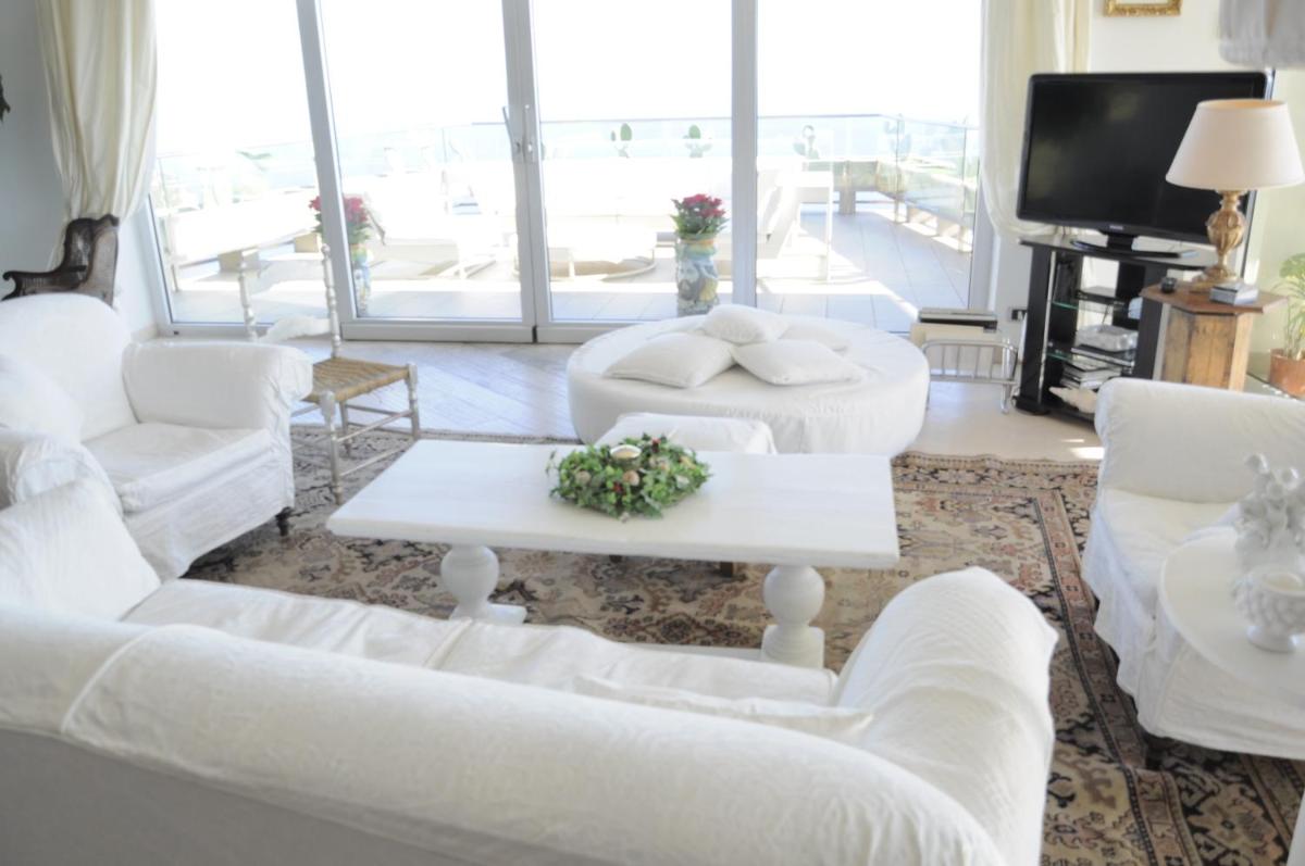 Maison Blanche Taormina - Housity
