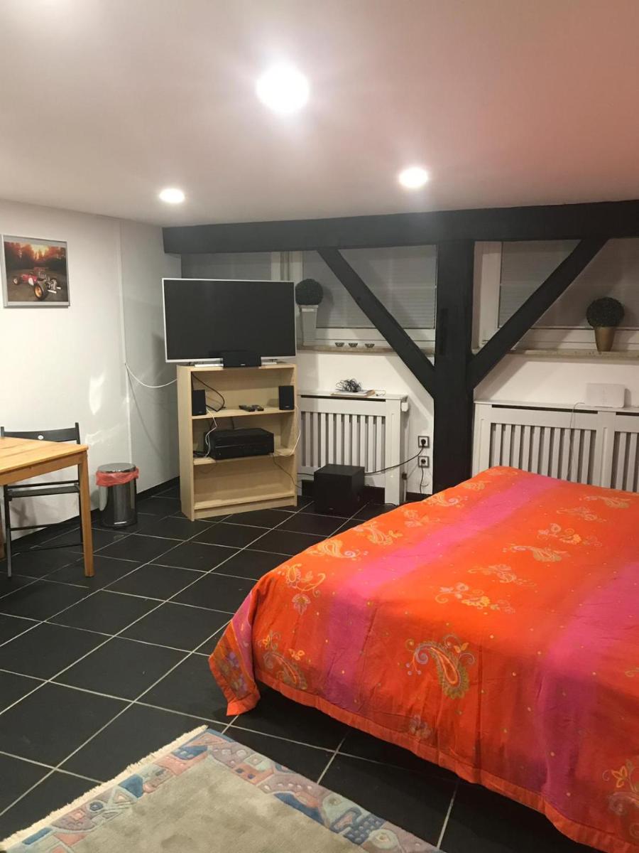 Stadt nahes Zimmer im Zentrum von Unna - Housity