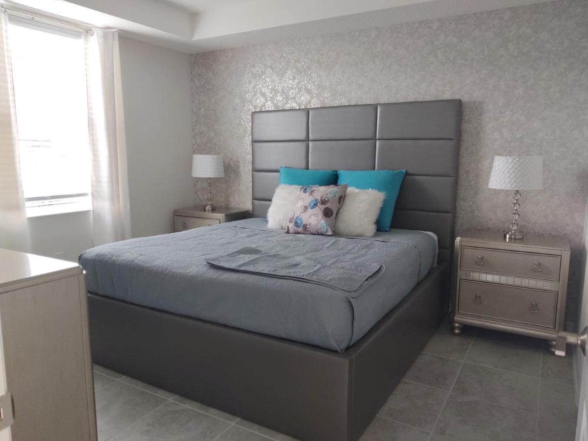 NEW SPECIAL OFFER!!! MIRROR - Brand New Condo!! (5 Min Disney And Outlets) At Storey Lake Resort - Housity