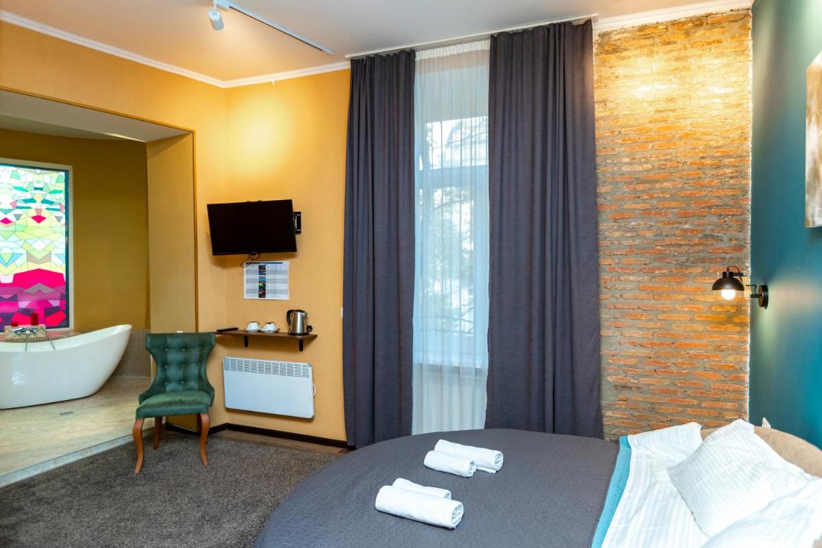 Hotello - Housity