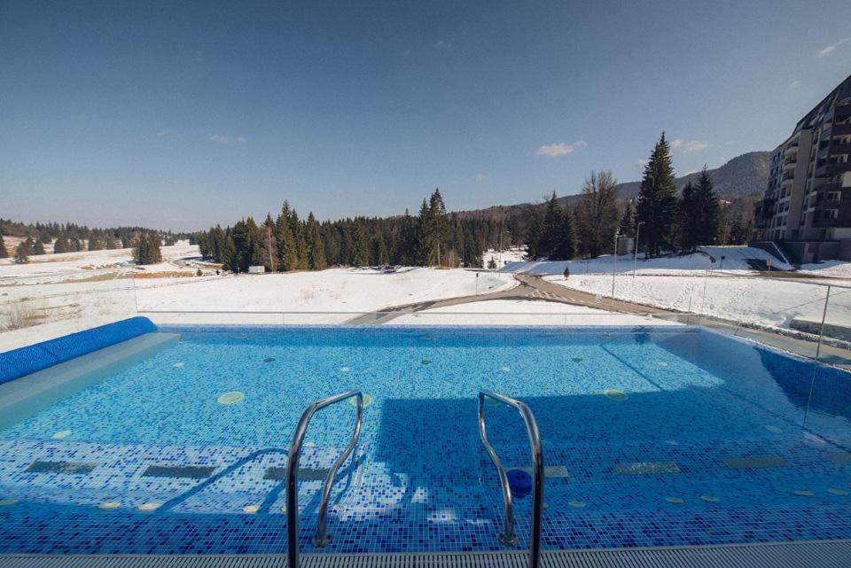 Chic Studio Silver Mountain - Housity
