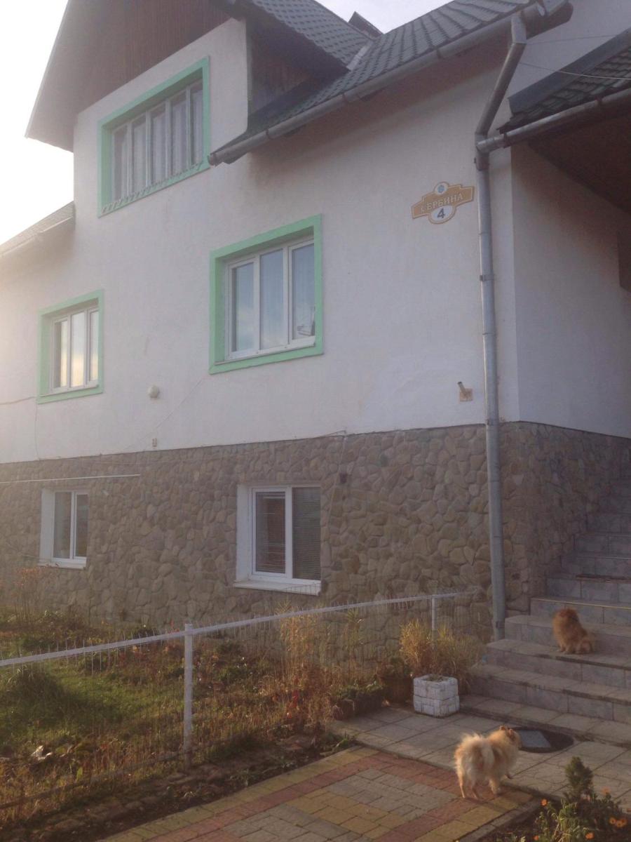 Karpats kii budinochok skole - Housity