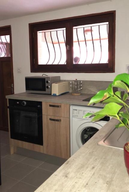 Appartement donnant sur jardin avec terrasse. - Housity