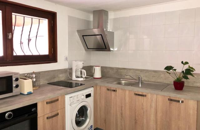 Appartement donnant sur jardin avec terrasse. - Housity