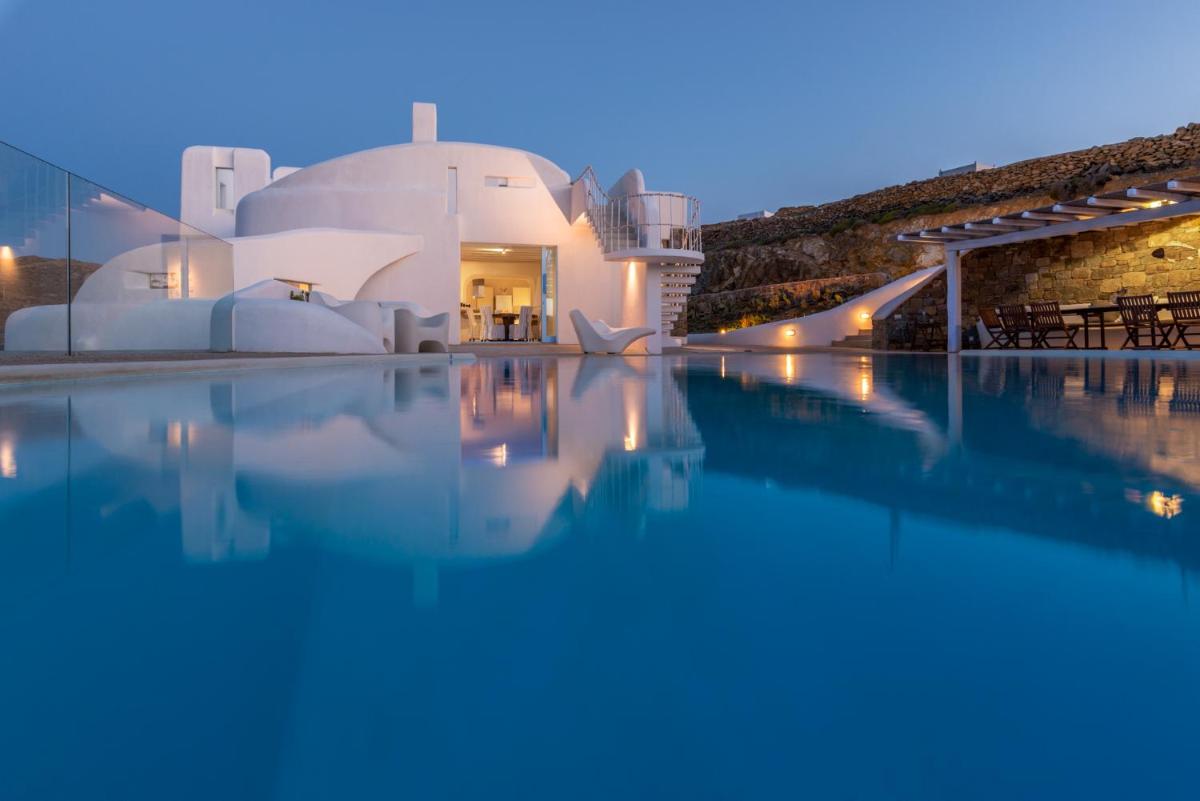 Villa Aegean Lighthouse - Housity