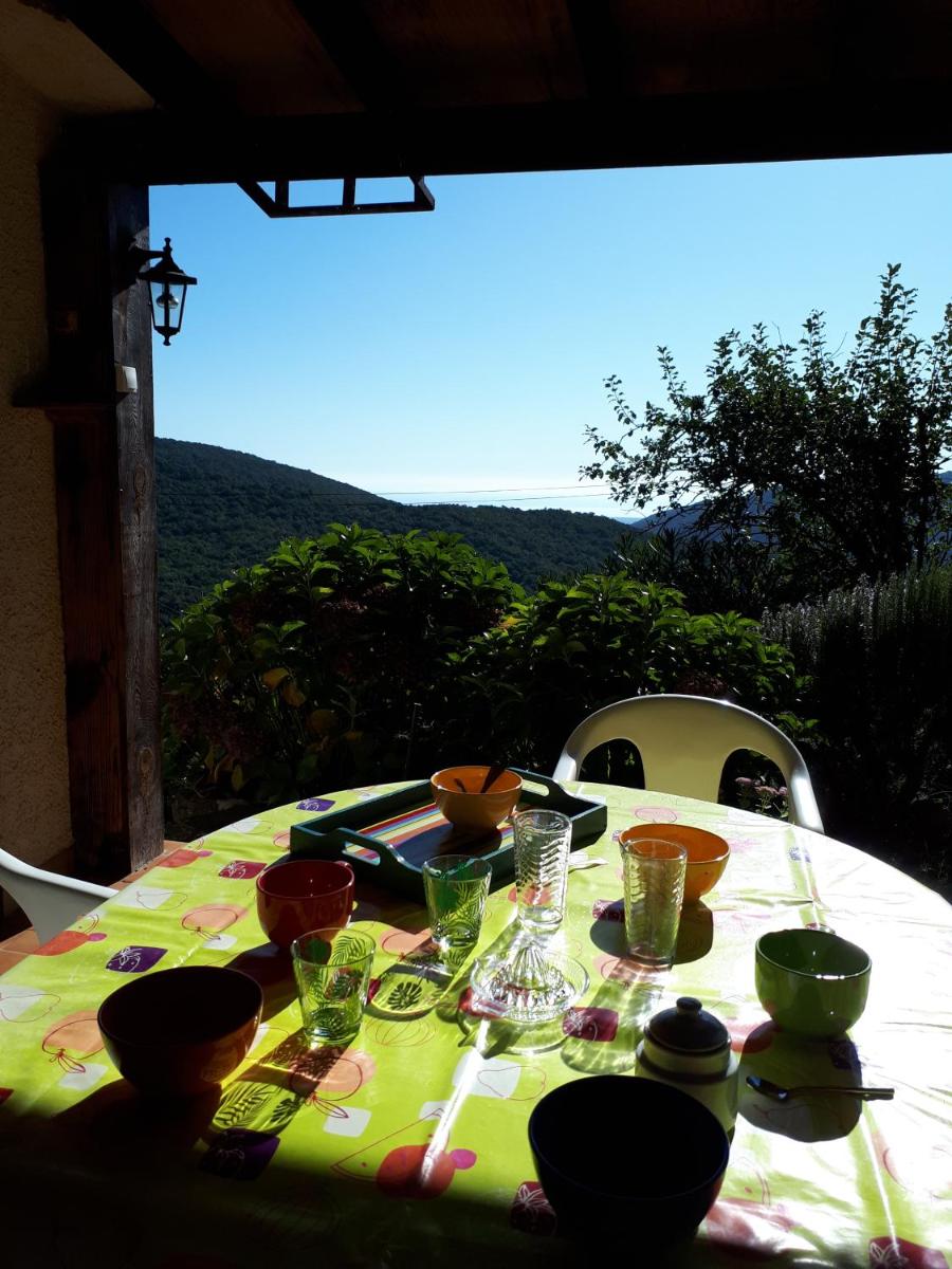 DISCRET, APAISANT, CALME entre MER et MONTAGNE, THERMALISME - Housity