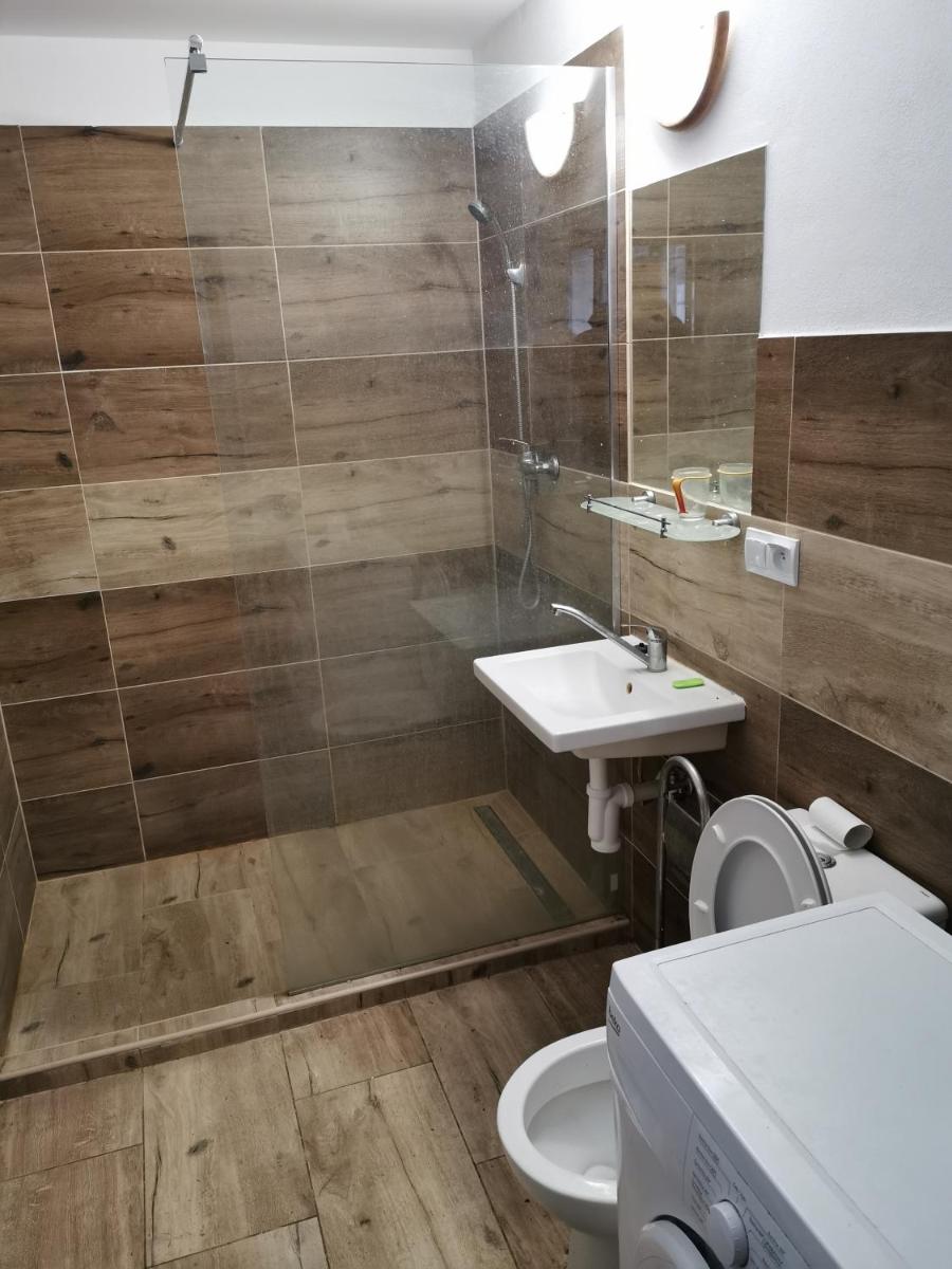 Izby pod Martiniskými hoľa i v sukromí - Housity