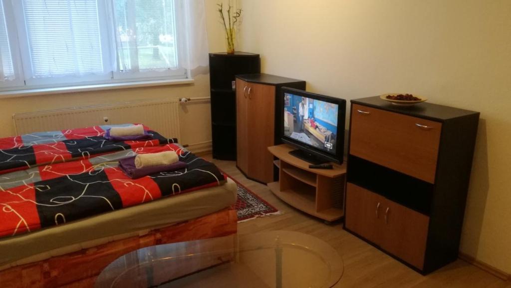 Flat for 2 people, WiFi - Housity