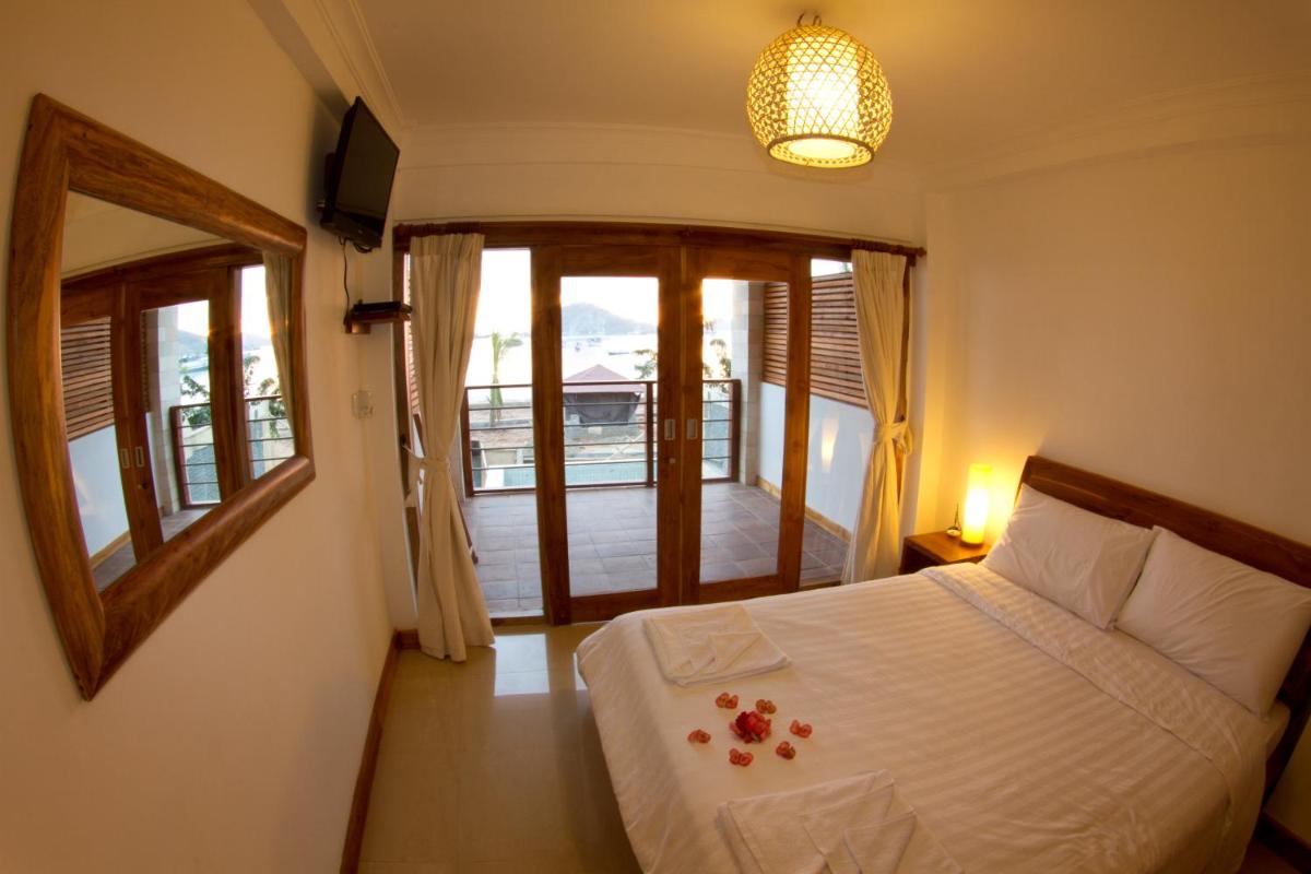 Blue Marlin Dive Komodo - Housity