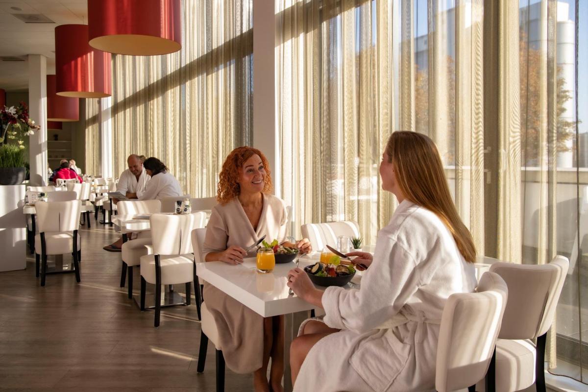 Fletcher Wellness-Hotel Helmond - Housity