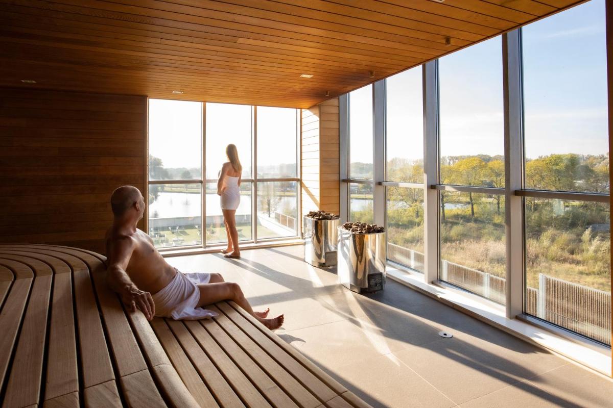 Fletcher Wellness-Hotel Helmond - Housity