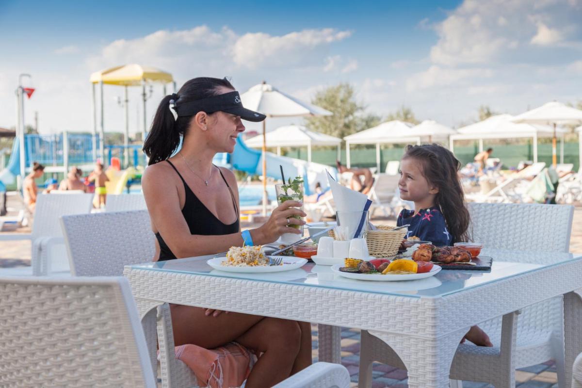 Hotel Promenad - Housity