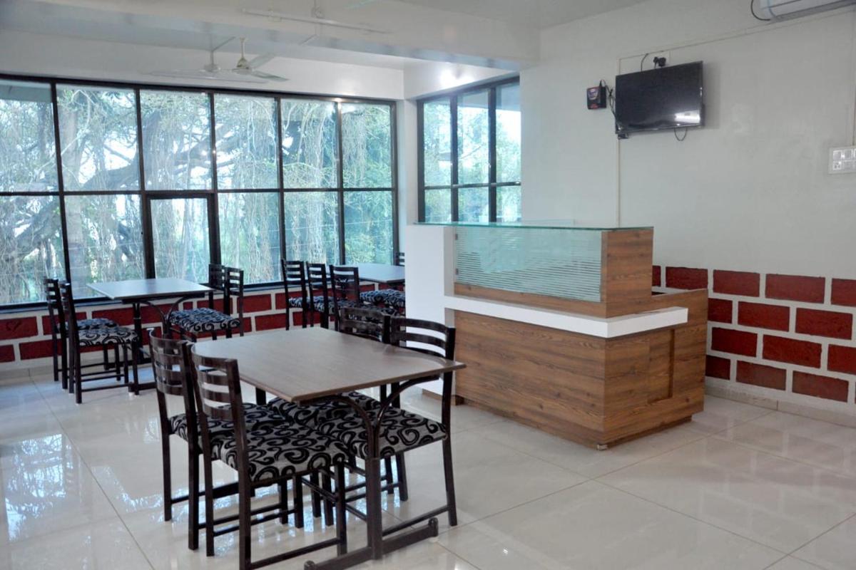 Rutu's Holidays Resort Panhala - Housity