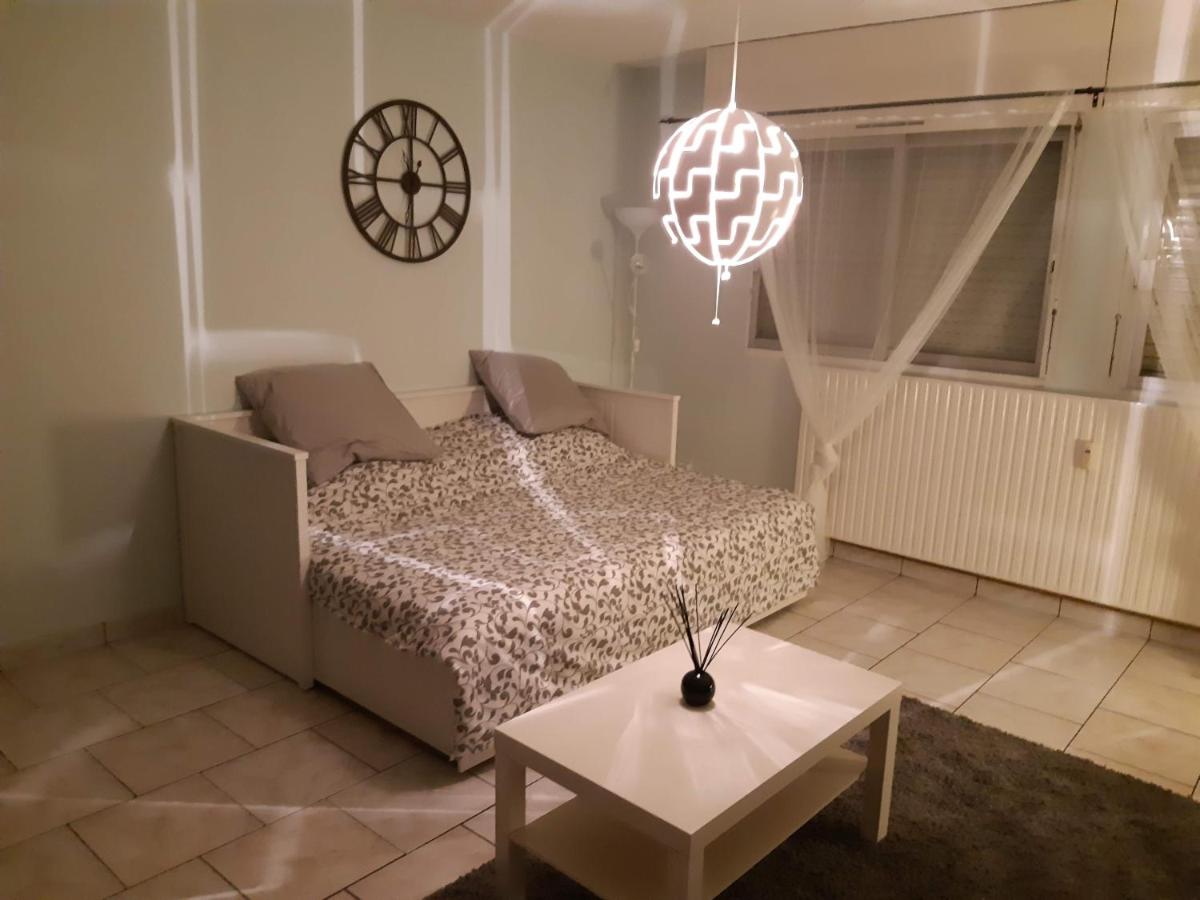 6 Rue de Vieilleville - Housity