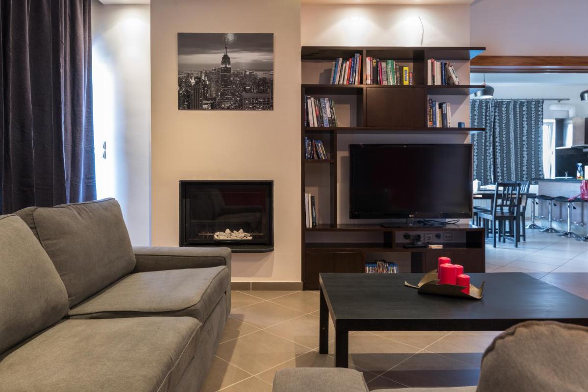 Alexander Apartments Airport - Housity