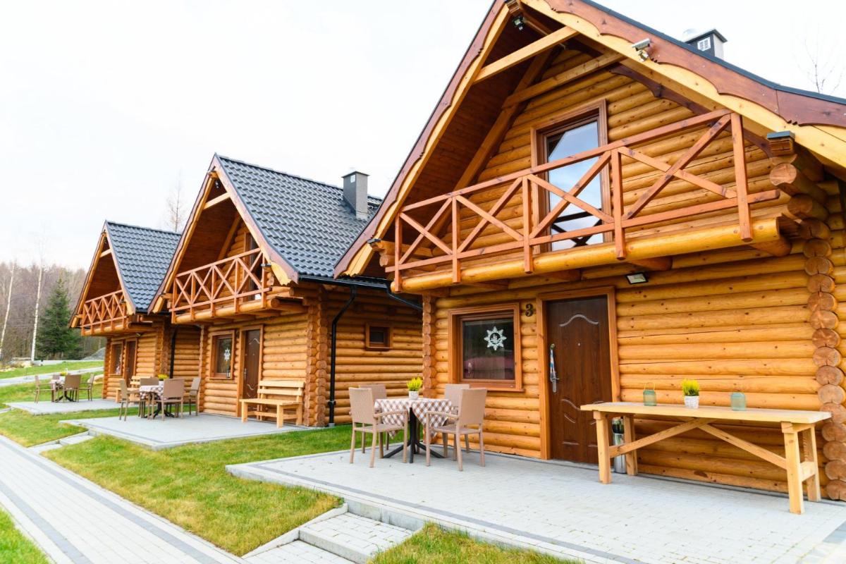 DOMKI SWOJSKIE CHATKI - Housity