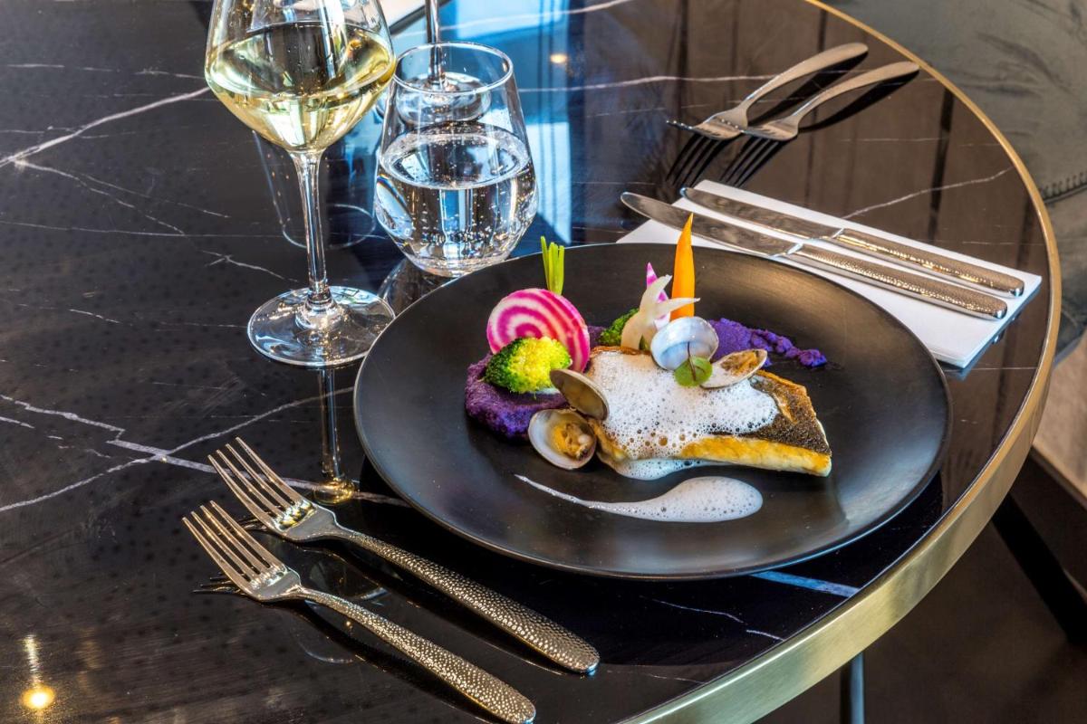 Nourriture dans l'hôtel ou à proximité
