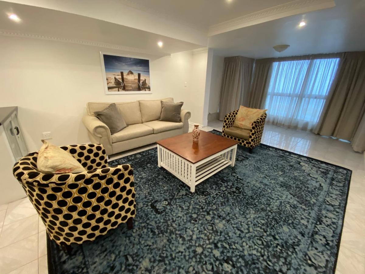Bencorrum Self-Catering Apartments - Housity