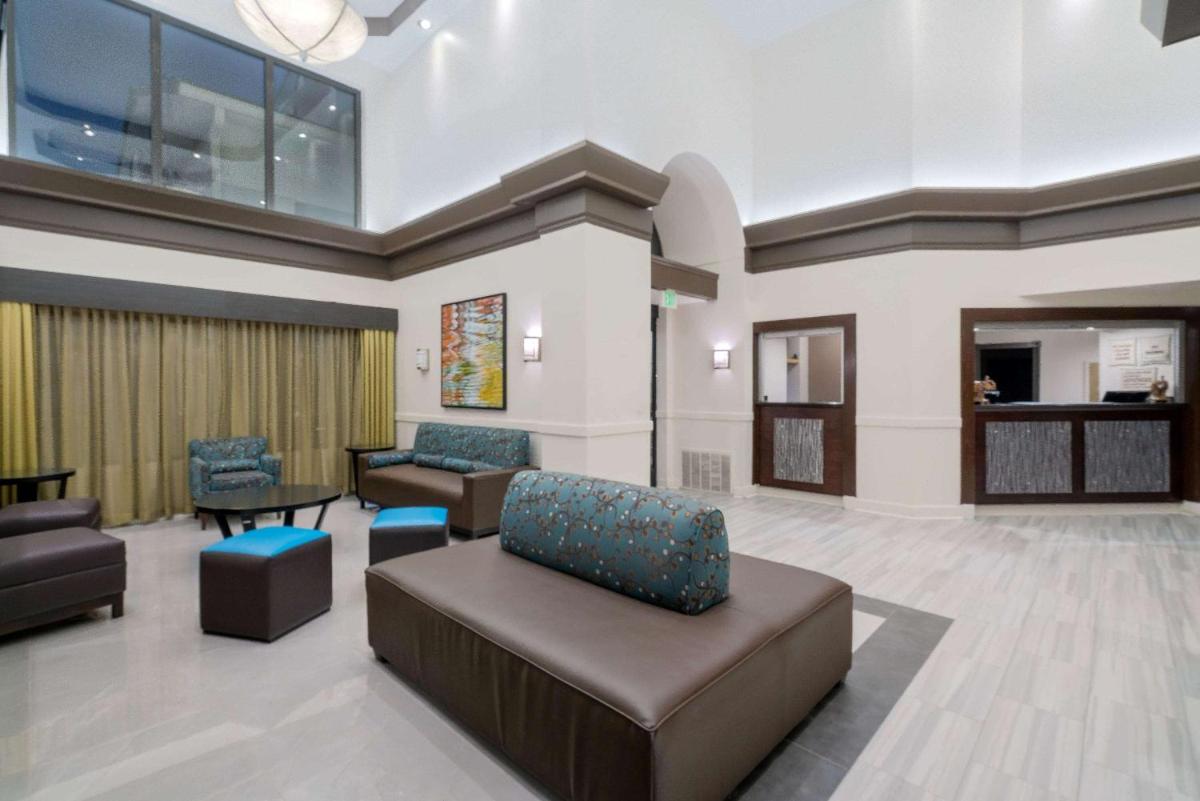 Wingate by Wyndham Memphis East - Housity