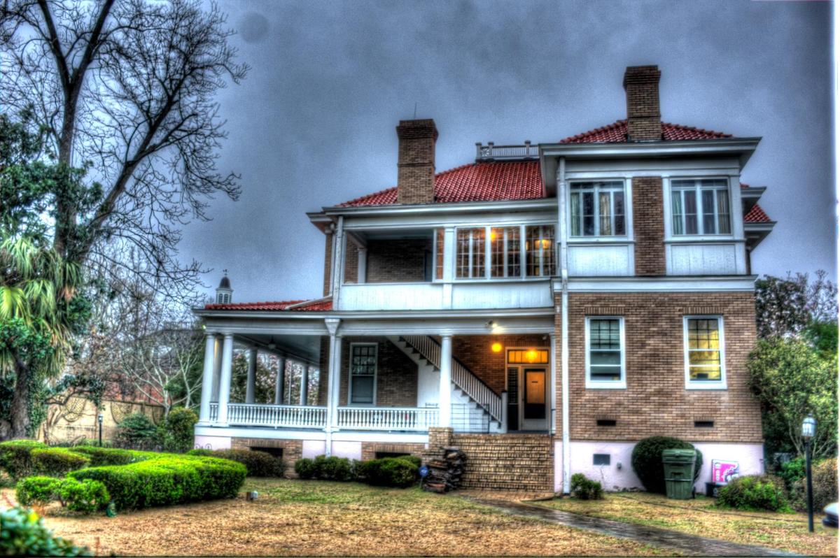 1912 Bed and Breakfast - Housity