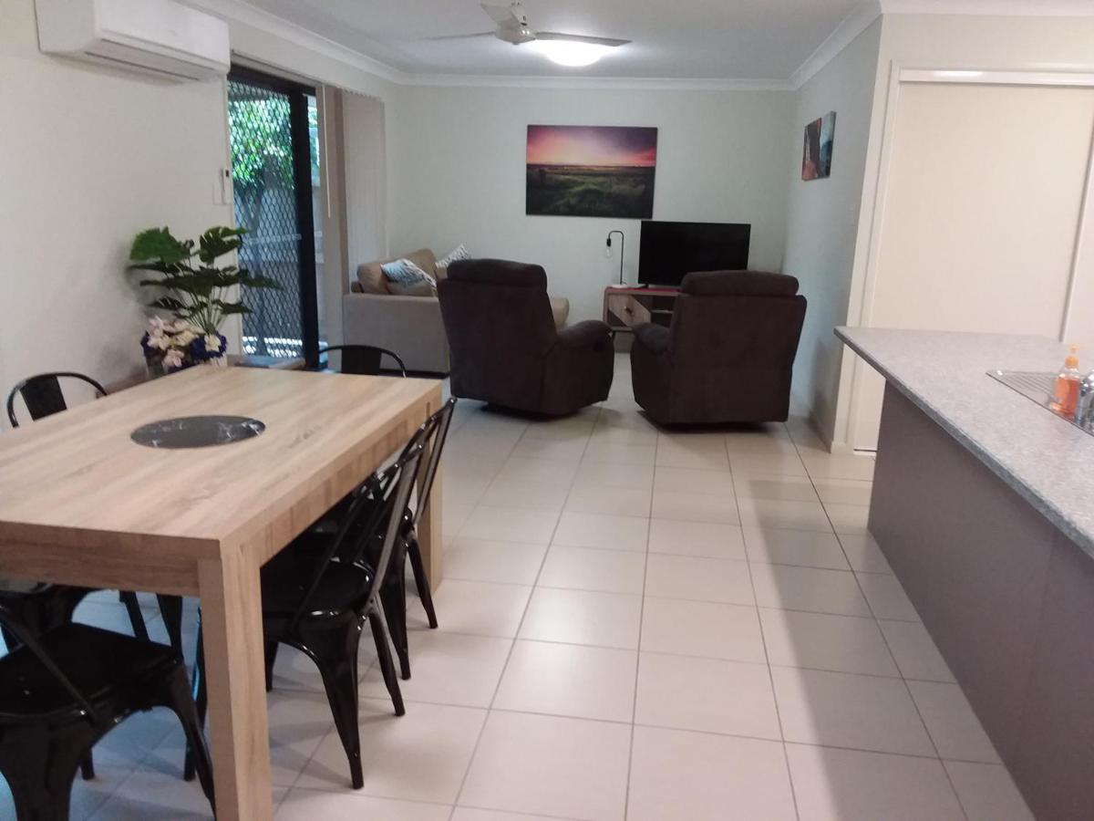 Suitetrails - Waratah and Wattle Apartments