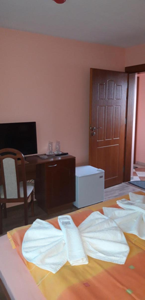 Guest House H Dzhogolanov - Hizvo