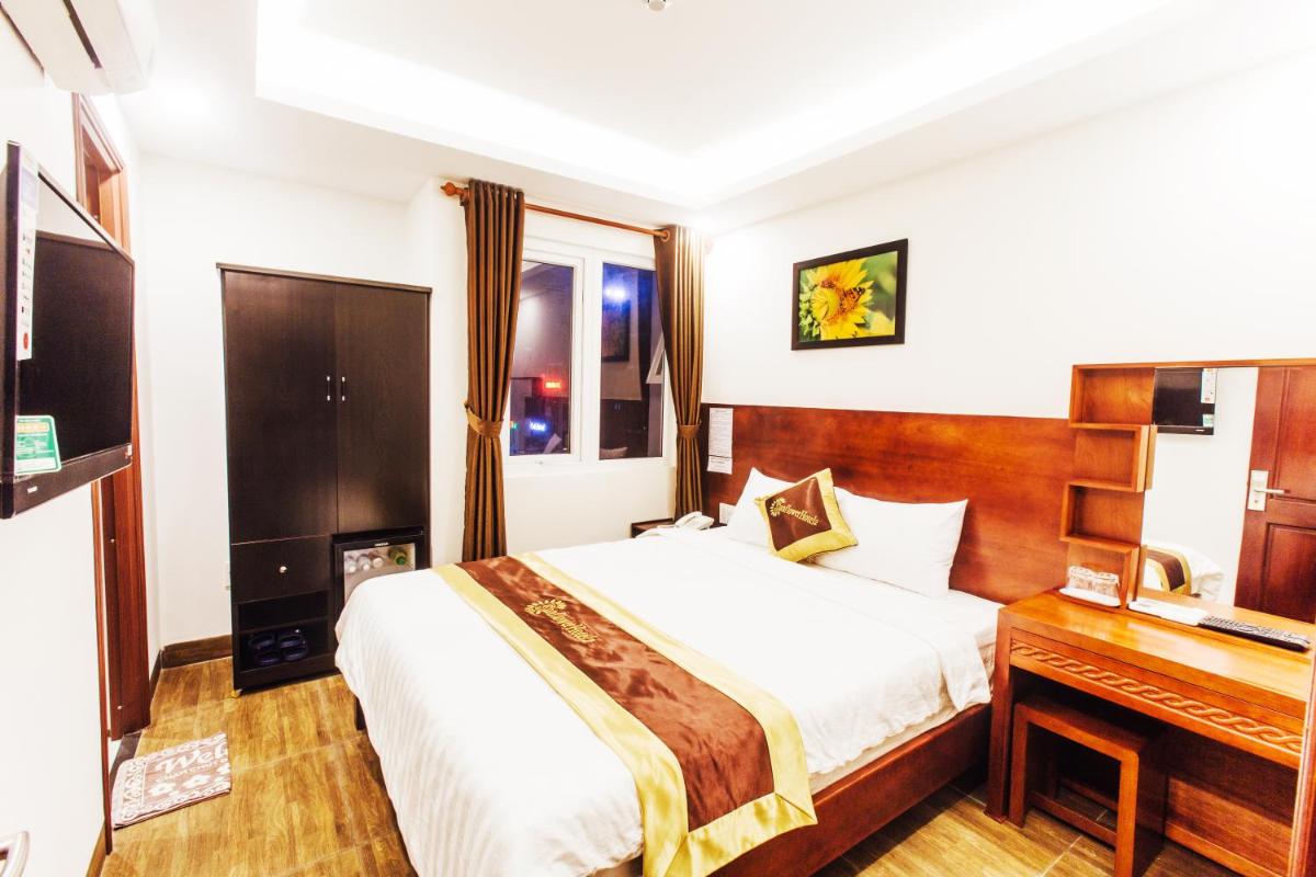 Sunflower Hotel 2 - Housity