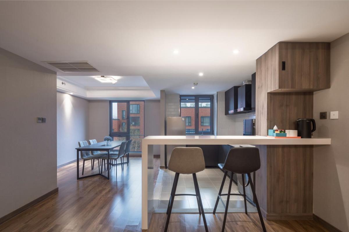 Holiday Inn Express Beijing Shijingshan Lakeview, an IHG Hotel - Housity