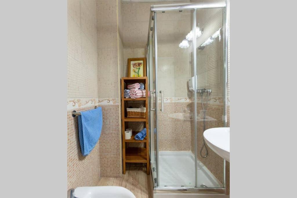Cheap & Chic in the center of Sevilla - Housity