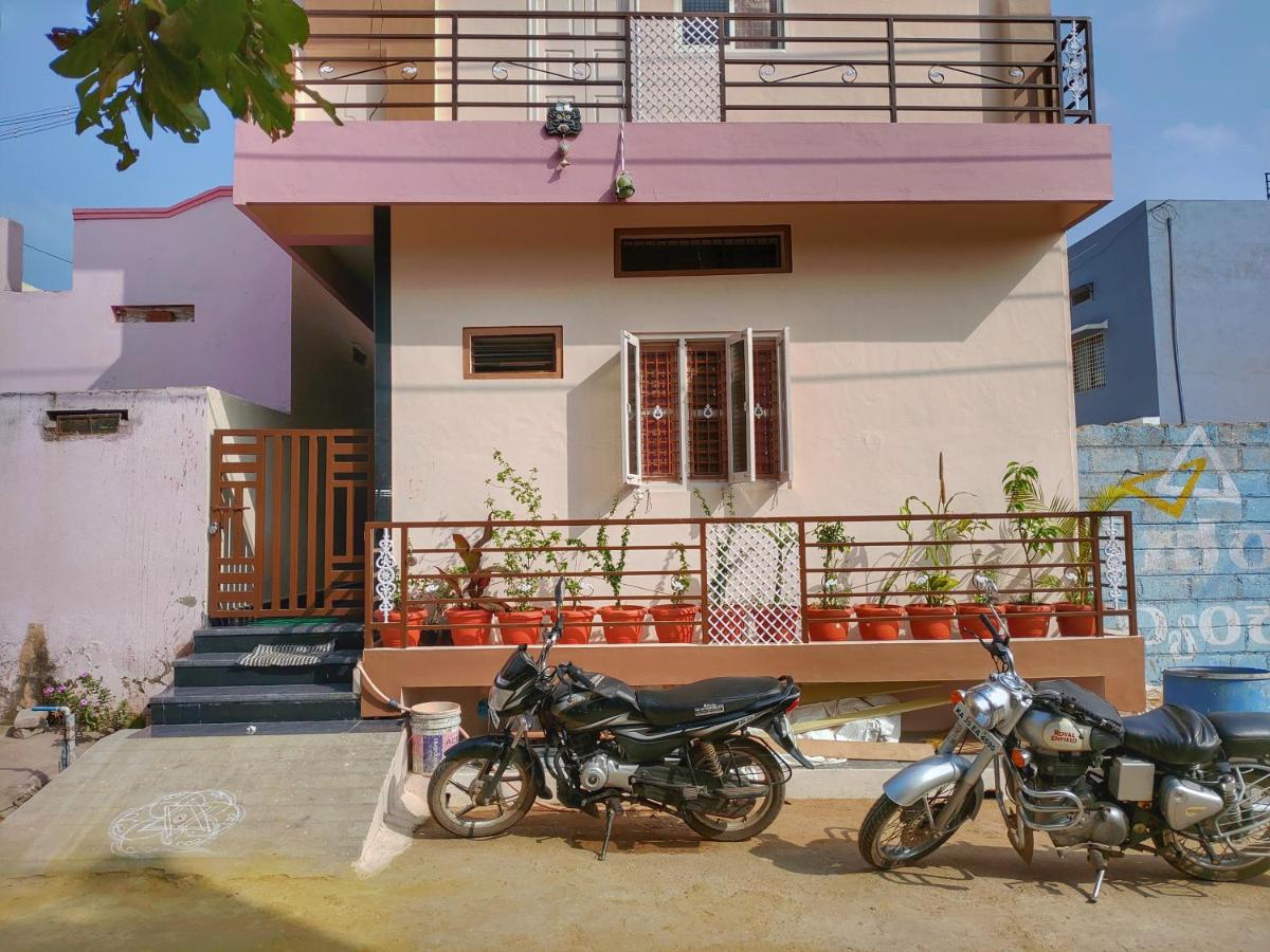 Vijayanagara Home Stay - Housity